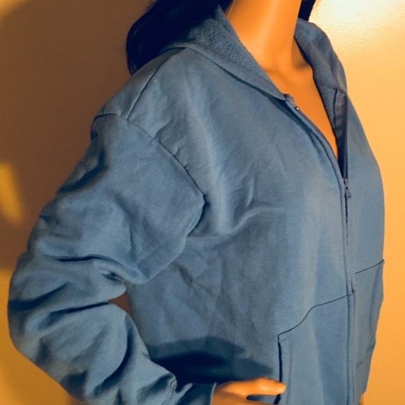 Hanes light blue jacket size Large - Picture 3 of 5